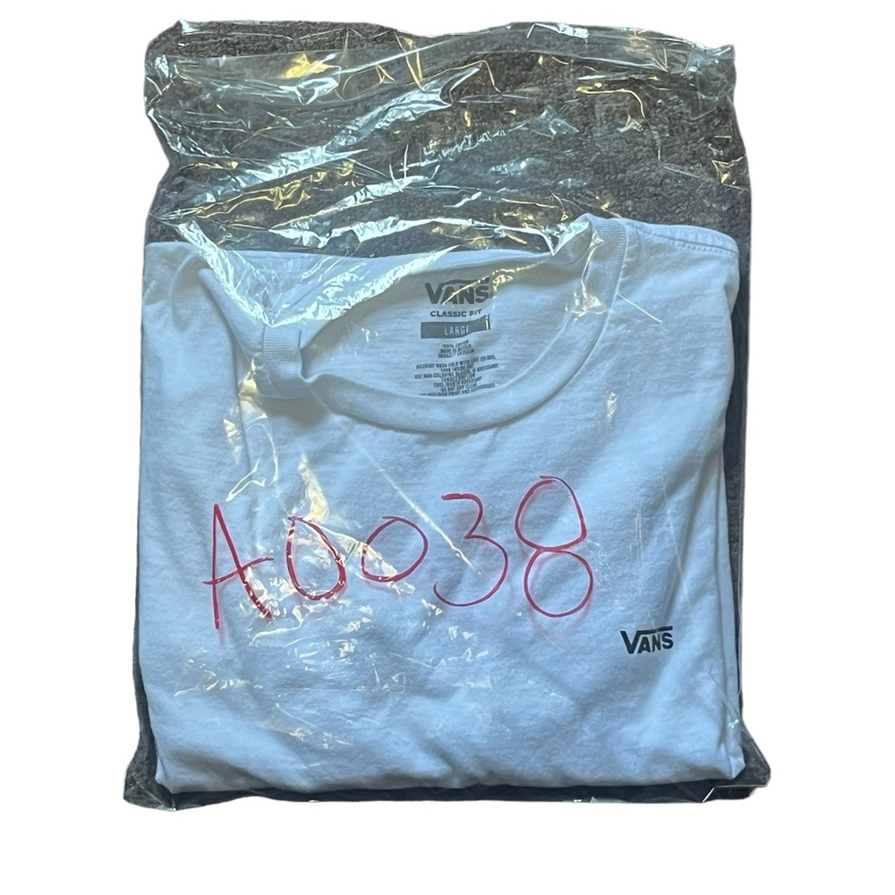 Used White Mens T Shirt